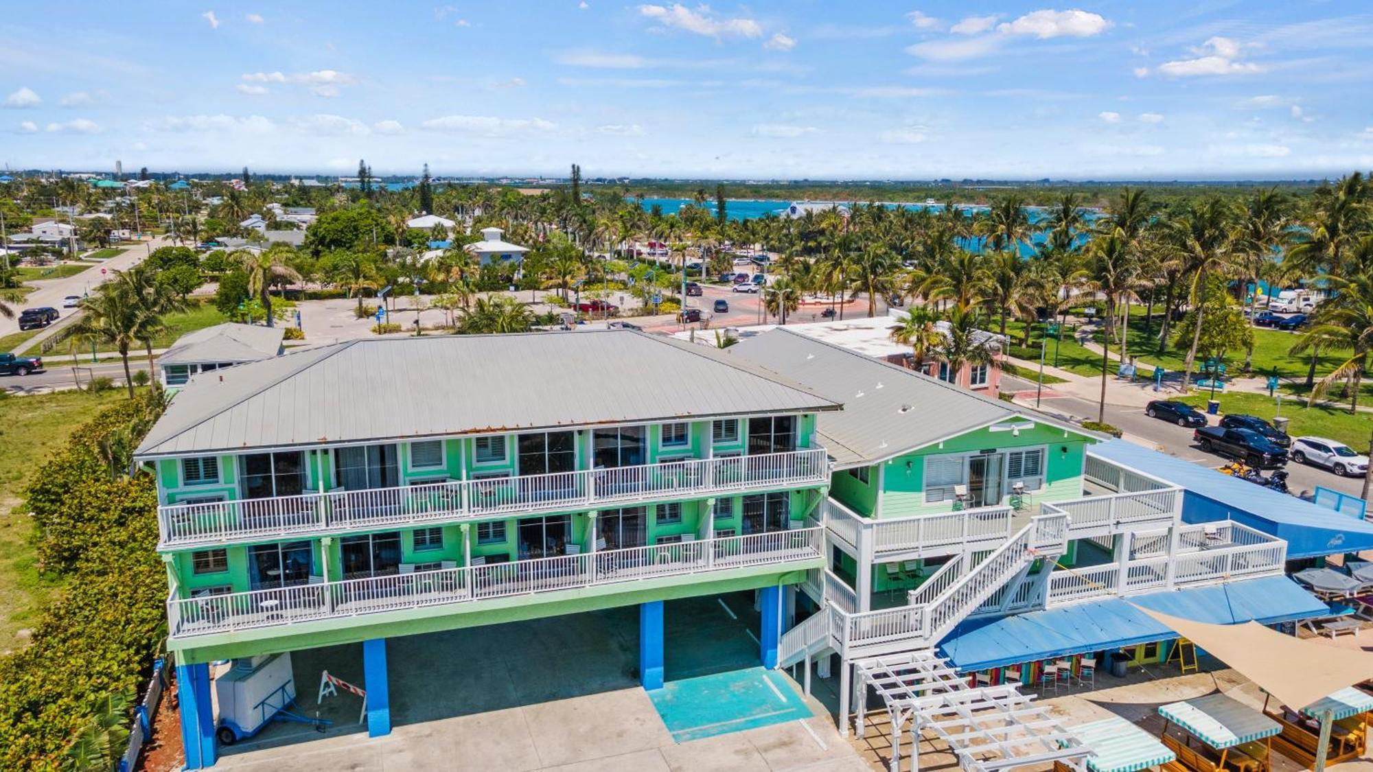 Ocean View Hotel Room With Balcony- King Bed #21 Fort Pierce Exterior foto