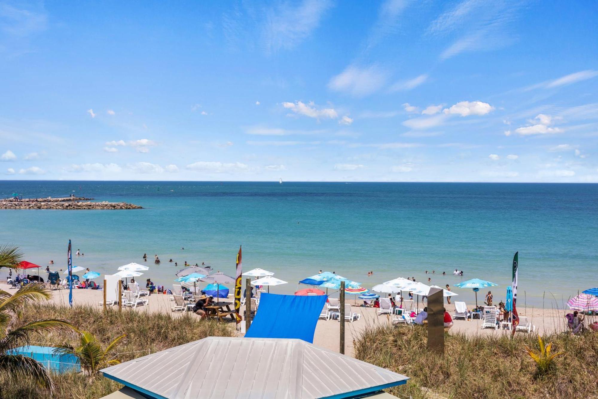 Ocean View Hotel Room With Balcony- King Bed #21 Fort Pierce Exterior foto